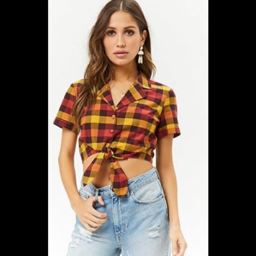 Cropped Plaid Tie-Front Shirt